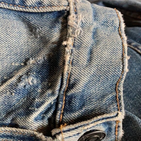 HUDSON Classic Fitted Trucker Jacket Distressed Denim Size Small - Picture 8 of 11